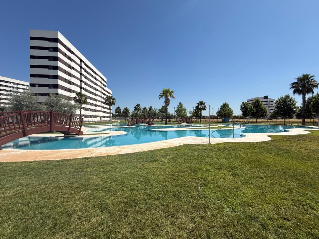 Imagen 1 de Espectacular vivienda en Residencial Hacienda El Rosario!!!!