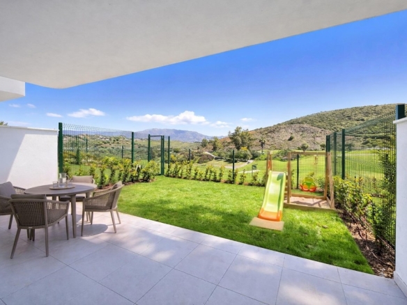 po-1268104-imagen - El Club del Propietario Imagen 1 de ENTREGA INMEDIATA!!! BAJO de 3 Dorm. A ESTRENAR con TERRAZA y JARDIN PRIVADO!! y VISTAS AL GOLF!