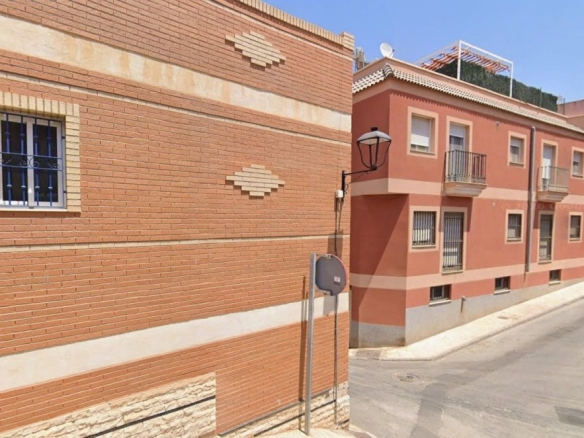 Imagen 2 de Piso en Venta en Viator Almería
