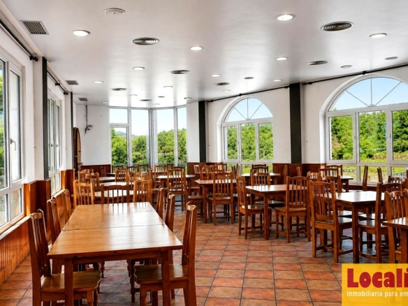 Imagen 1 de Restaurante con vivienda y parking en Castro Urdiales