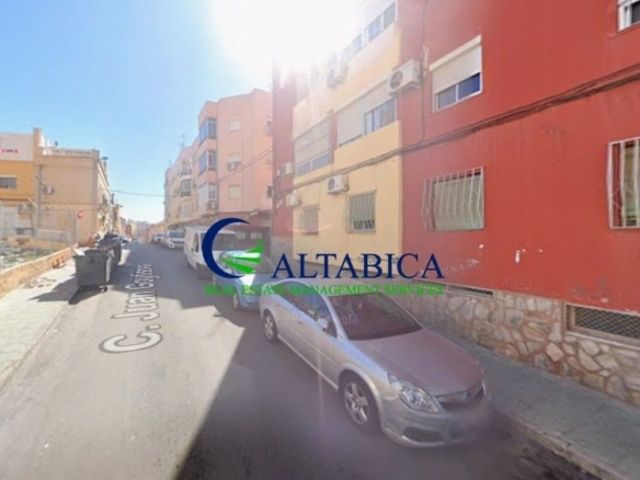 Imagen 4 de Piso en Venta en Almería Almería