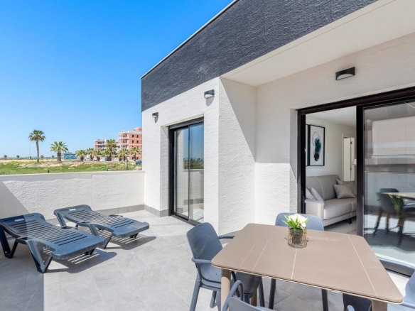 Imagen 3 de Ático en Venta en Guardamar Del Segura Alicante