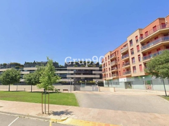 Imagen 4 de Plaza de aparcamiento para coche en Cappont