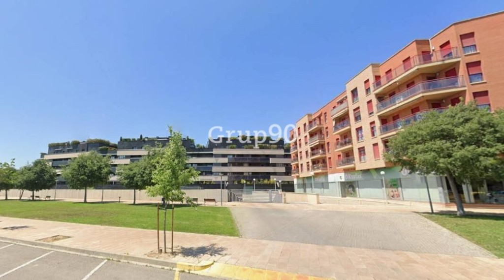 Imagen 4 de Plaza de aparcamiento para coche en Cappont