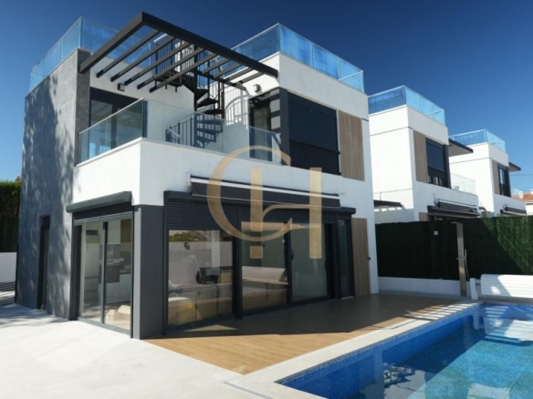Imagen 2 de Exclusiva Villa de Diseño Contemporáneo con Piscina Privada y Vistas al Mar en La Nucía