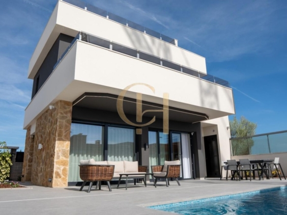Imagen 1 de Exclusiva Villa de Diseño Mediterráneo en Ciudad Quesada