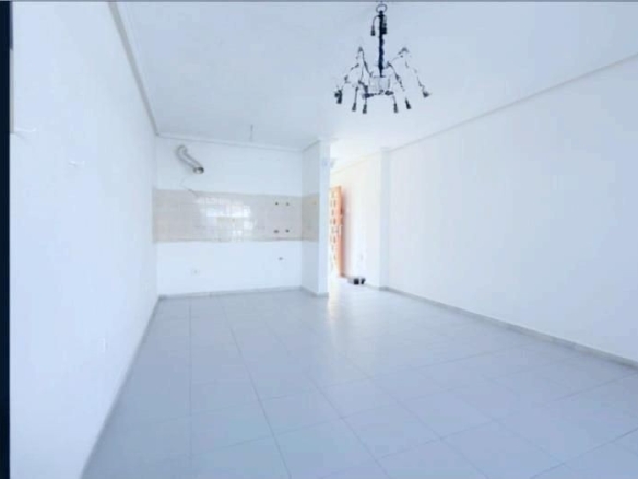 Imagen 4 de Estudio en Venta en Torrevieja Alicante