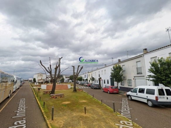 Imagen 3 de Casa-Chalet en Venta en Valdelacalzada Badajoz