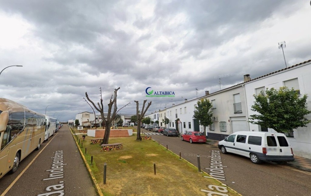 Imagen 3 de Casa-Chalet en Venta en Valdelacalzada Badajoz