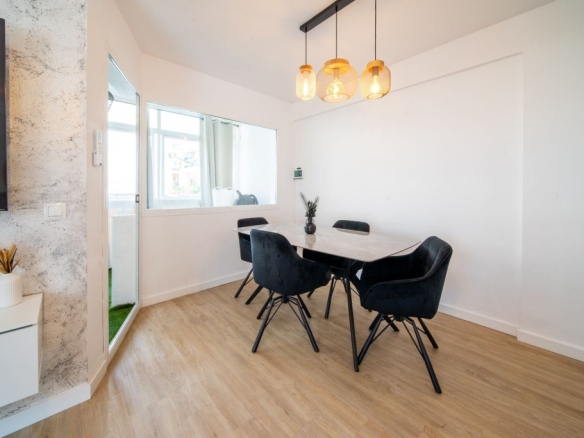 Imagen 4 de Piso en Venta en Rincon De La Victoria Málaga