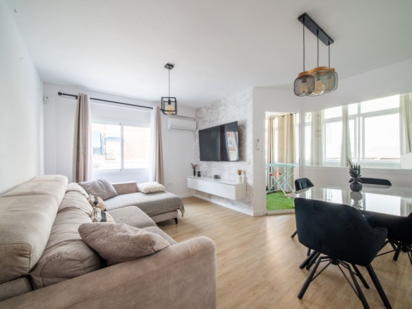 po-1268428-imagen - El Club del Propietario Imagen 1 de Piso en Venta en Rincon De La Victoria Málaga