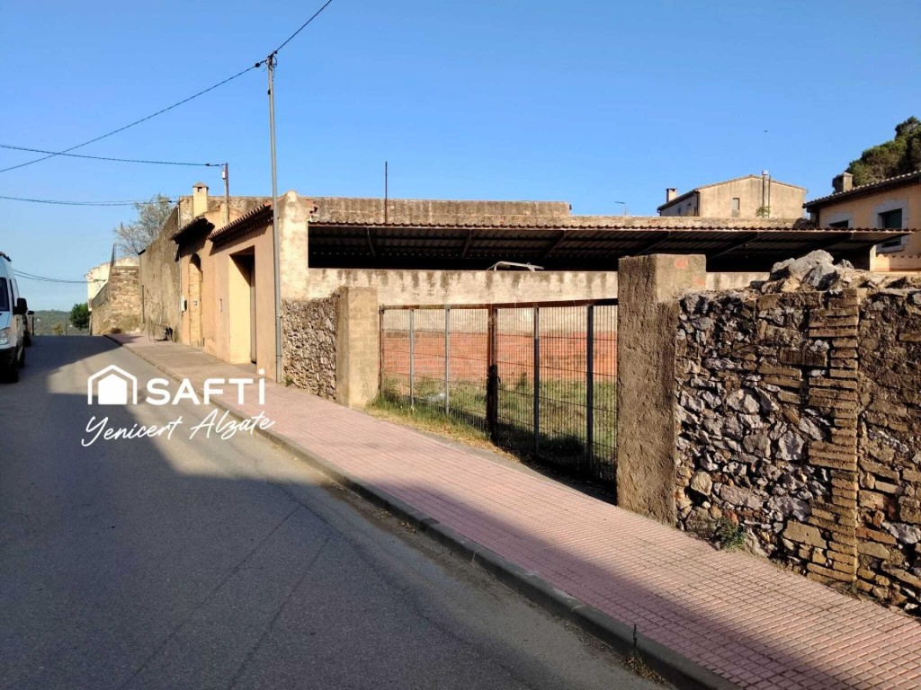 Imagen 4 de Construye tu hogar en un entorno único.