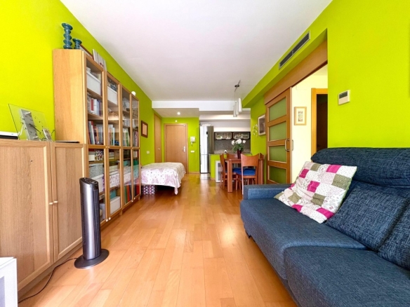 Imagen 2 de Fantástico piso al lado del Fòrum