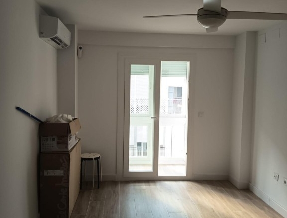 Imagen 2 de PISO EN ALQUILER PARA ESTUDIANTES EN LA MACARENA