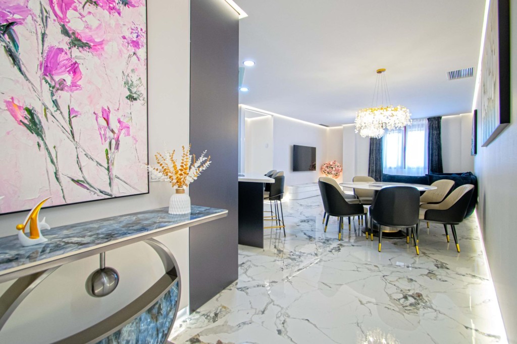 Imagen 2 de Espectacular vivienda de diseño junto al Ayuntamiento!!!