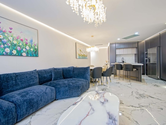 Imagen 3 de Espectacular vivienda de diseño junto al Ayuntamiento!!!