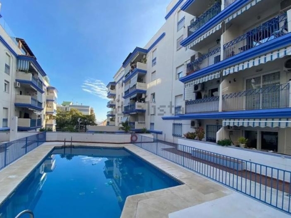 Imagen 1 de PISO DE 3 HAB. CON PISCINA Y TRASTERO - AVDA. ANDALUCÍA