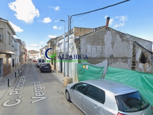 Imagen 3 de Casa-Chalet en Venta en Mengibar Jaén