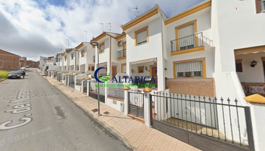 Imagen 3 de Casa-Chalet en Venta en Mengibar Jaén
