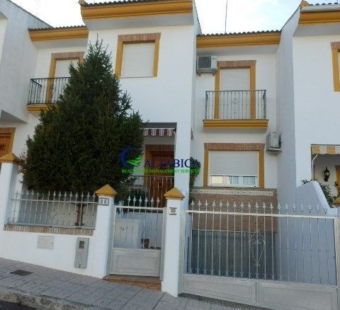 Imagen 4 de Casa-Chalet en Venta en Mengibar Jaén