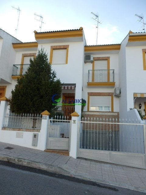 Imagen 4 de Casa-Chalet en Venta en Mengibar Jaén