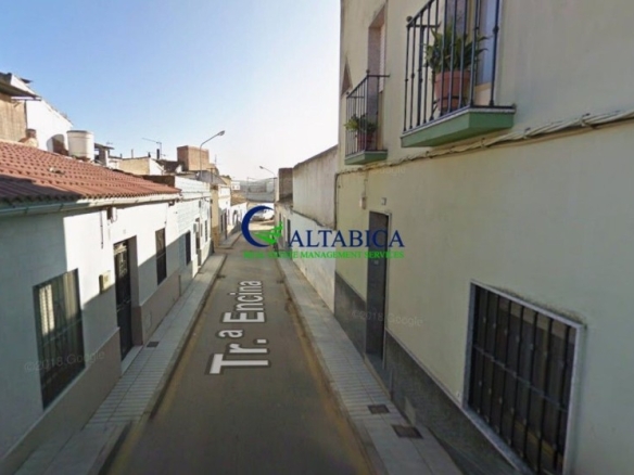 Imagen 2 de Casa-Chalet en Venta en Linares Jaén