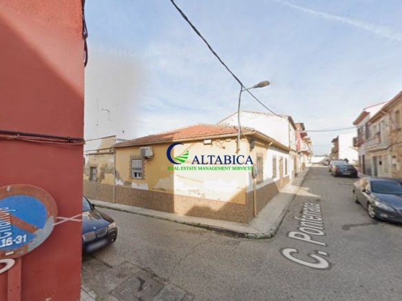 Imagen 3 de Casa-Chalet en Venta en Linares Jaén