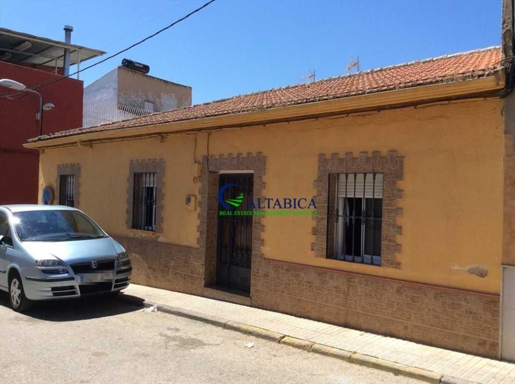 Imagen 1 de Casa-Chalet en Venta en Linares Jaén