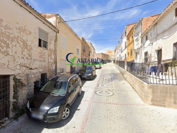 Imagen 3 de Casa-Chalet en Venta en Huelma Jaén