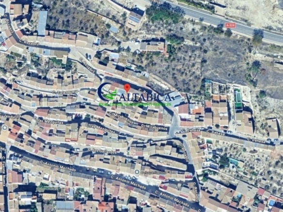 Imagen 4 de Casa-Chalet en Venta en Huelma Jaén
