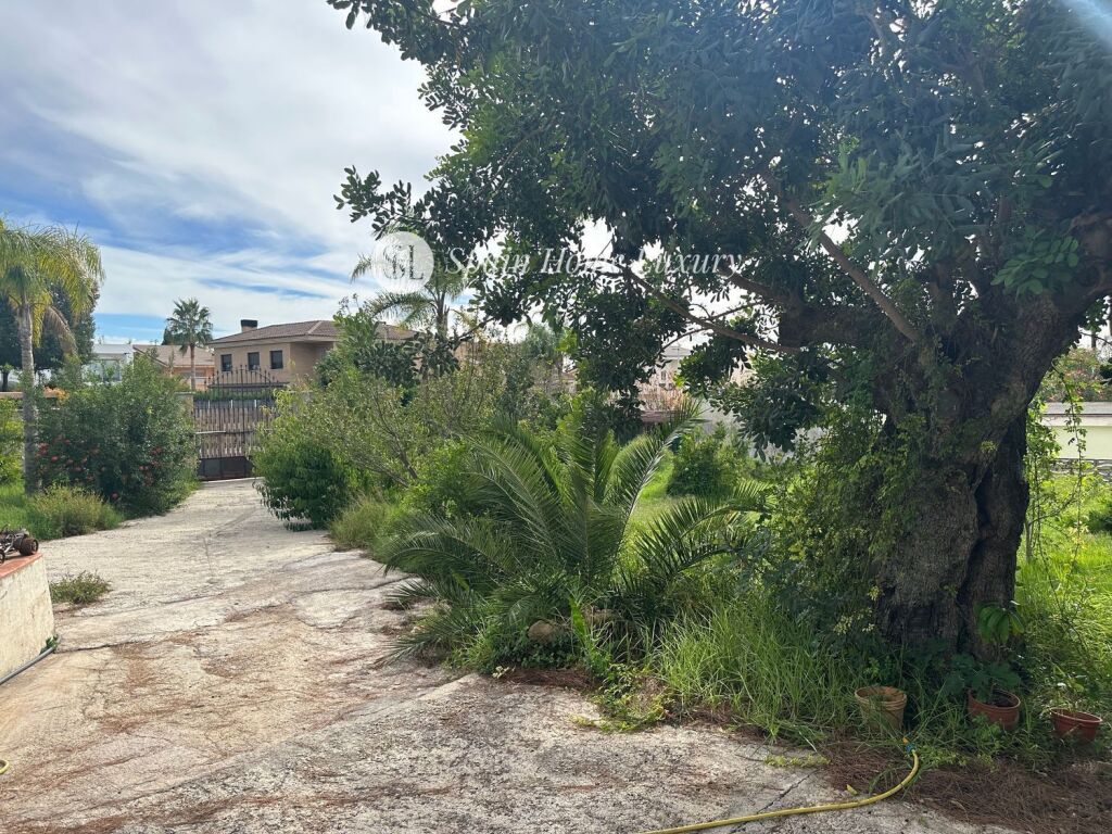 Imagen 1 de Chalet Independiente en San Antonio De Benagéber
