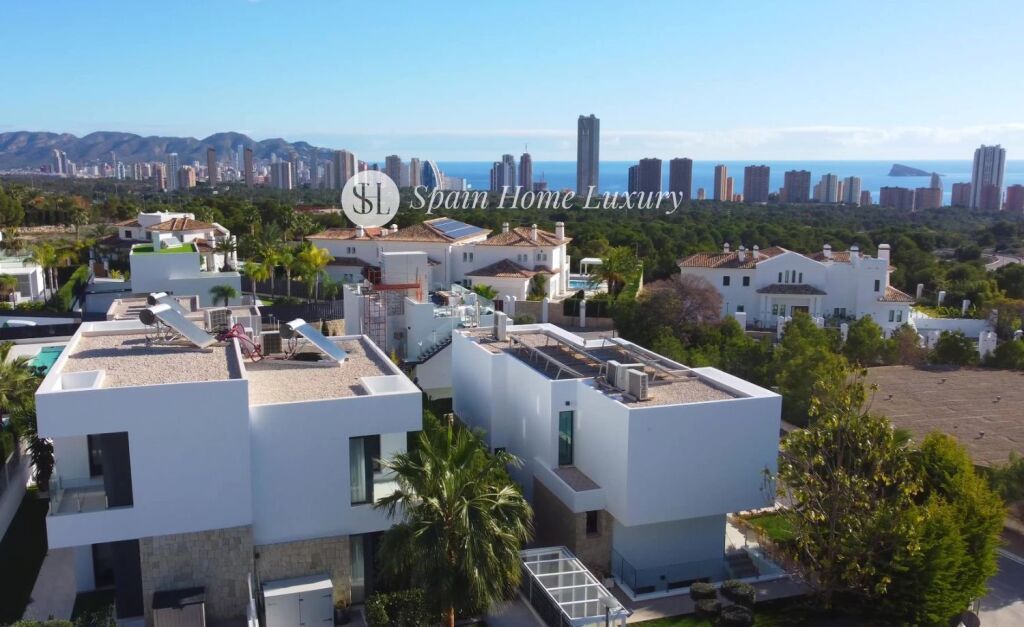 Imagen 4 de Chalet Independiente en Finestrat