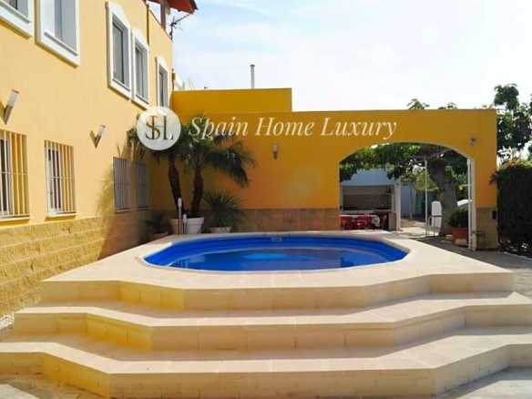 Imagen 2 de Chalet Independiente en Oliva
