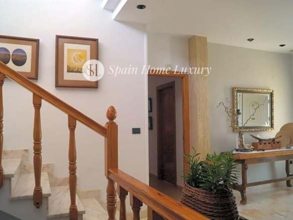 Imagen 4 de Chalet Independiente en Oliva