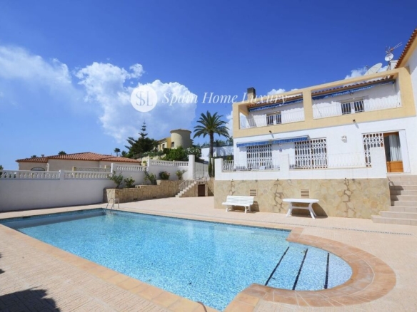 Imagen 1 de Chalet Independiente en Calp/Calpe
