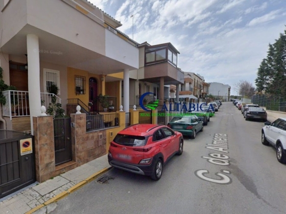 Imagen 2 de Casa-Chalet en Venta en Torre Del Campo Jaén