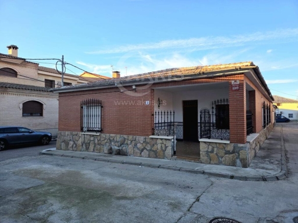 Imagen 2 de Chalet Independiente en Santa Olalla
