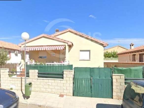 Imagen 1 de Chalet Independiente en Burguillos De Toledo