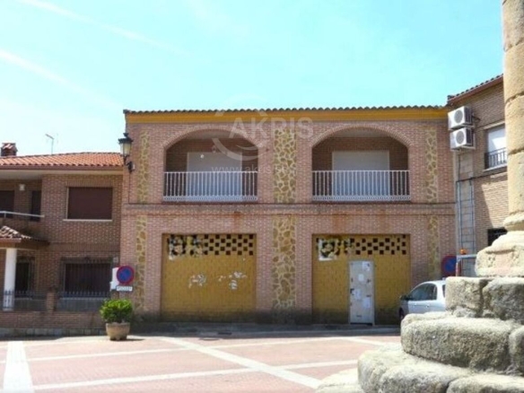 Imagen 1 de Local Comercial en San Roman De Los Montes