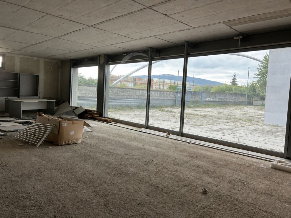 Imagen 4 de Local Comercial en Pamplona/Iruña