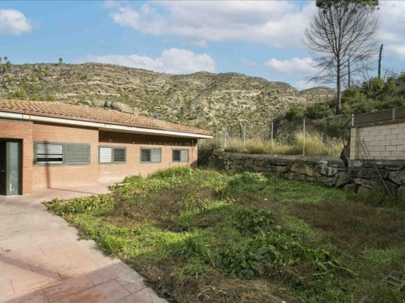 Imagen 1 de Chalet Independiente en Barcelona