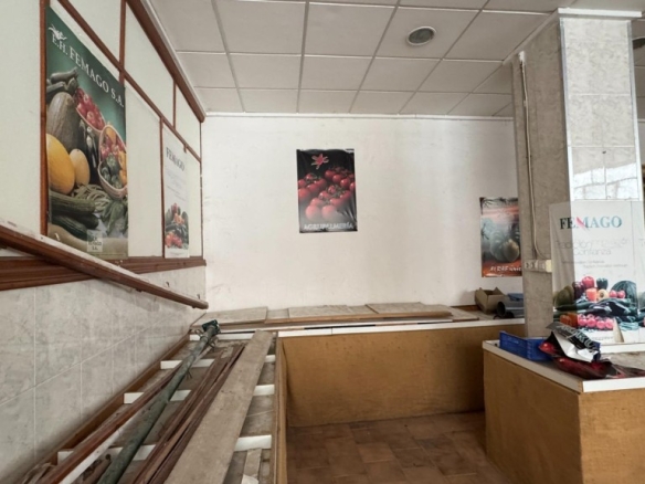 Imagen 3 de DOS LOCALES COMERCIALES CON POSIBILIDAD DE CONVERTIR EN APARTAMENTOS EN ELDA – INVERSIÓN CON GRAN POTENCIAL