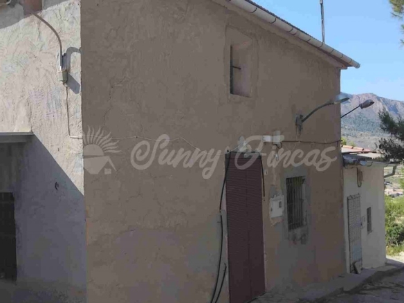 Imagen 1 de Casa de campo-Masía en Venta en Romana