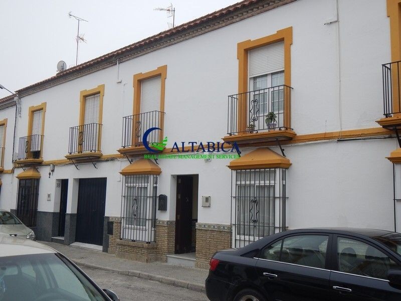 Imagen 3 de Casa-Chalet en Venta en Arahal Sevilla