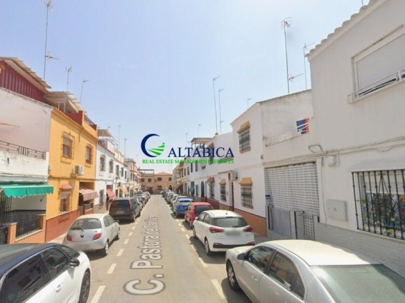 po-1269018-imagen - El Club del Propietario Imagen 1 de Casa-Chalet en Venta en Alcala De Guadaíra Sevilla