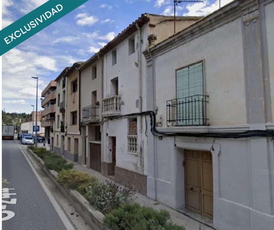 Imagen 1 de Casa con carácter en el centro de La Pobla