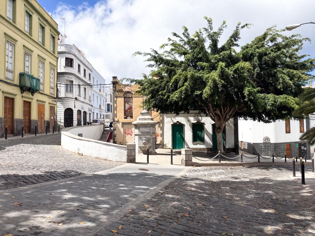 Imagen 1 de PISO CENTRICO EN LAS PALMAS DE GRAN CANARIA