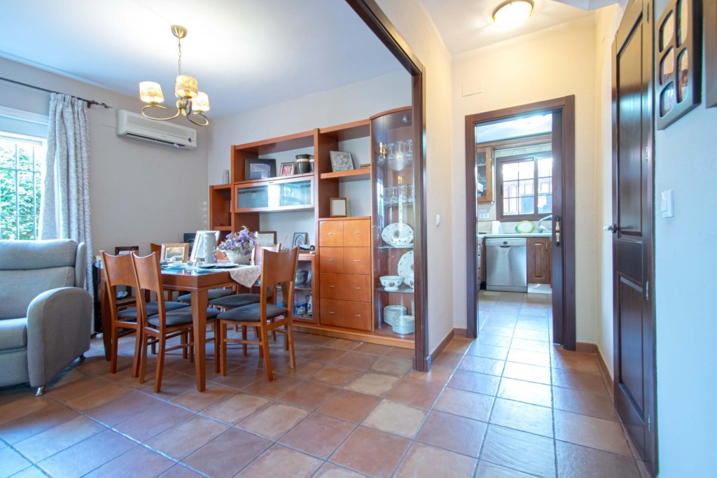 Imagen 2 de Estupenda vivienda adosada en Mairena del Aljarafe!!!