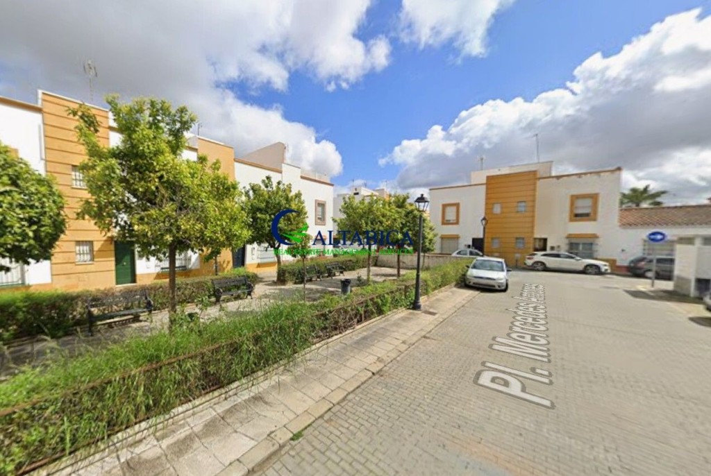Imagen 1 de Casa-Chalet en Venta en Umbrete Sevilla