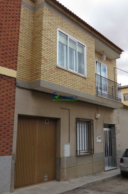 Imagen 3 de Casa-Chalet en Venta en Mora Toledo